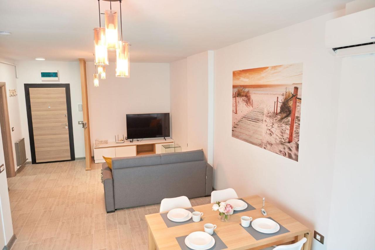 Opal Luxury Apartment 109 Spa N Pool Beach Resort Navodari Ngoại thất bức ảnh